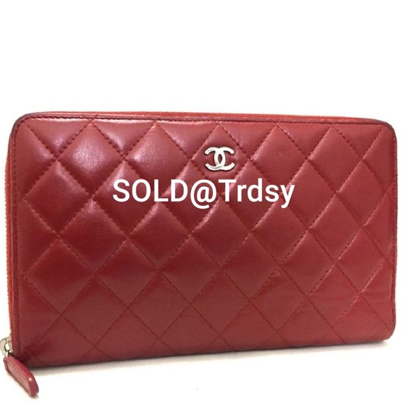 CHANEL Accessories - 100% Auth Chanel Quilted CC Zip Around Organizer